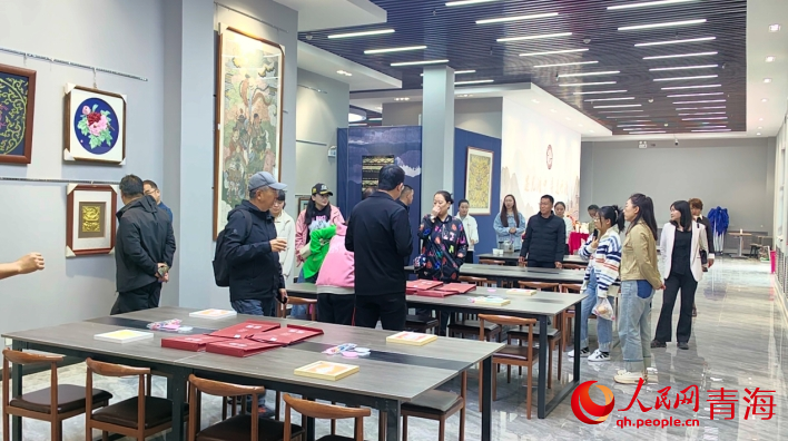 湟中非遺精品館。人民網(wǎng)記者 甘海瓊攝